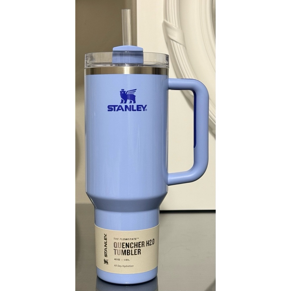 Stanley Quencher H2.0 FlowState Tumbler 40oz, CORNFLOWER GLOSS‎ BLUE